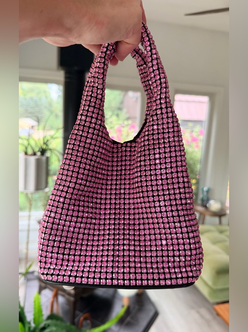 NEW GIARITÉ Brilly Pink Bucket Bag w Silver Tone Crossbody Chain